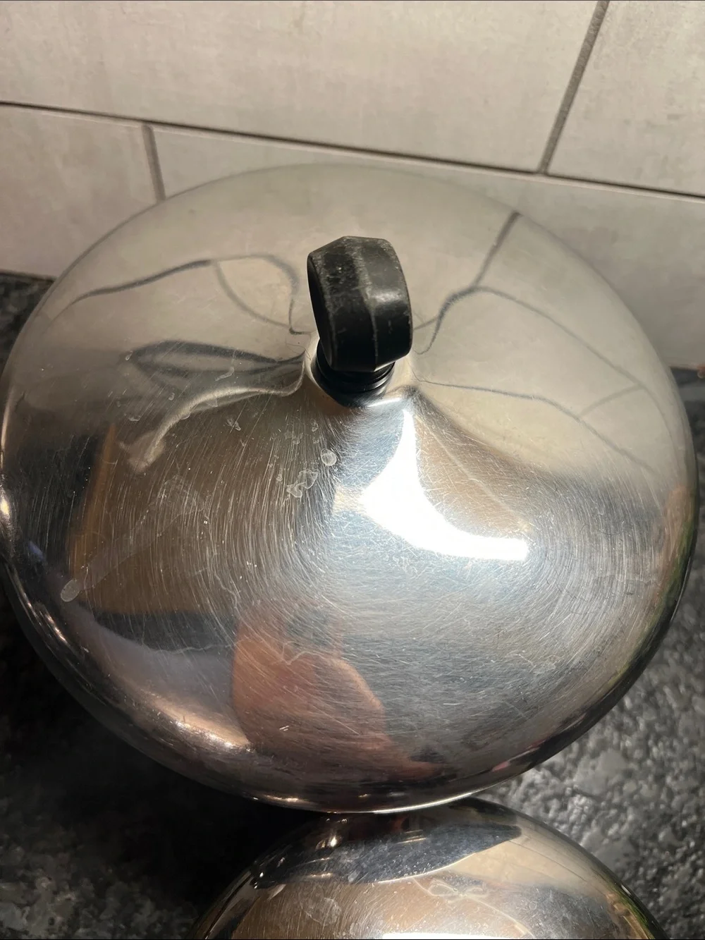 3qt and 1 qt Farberware Stainless Steel Saucepan Set with Lids - exc condition